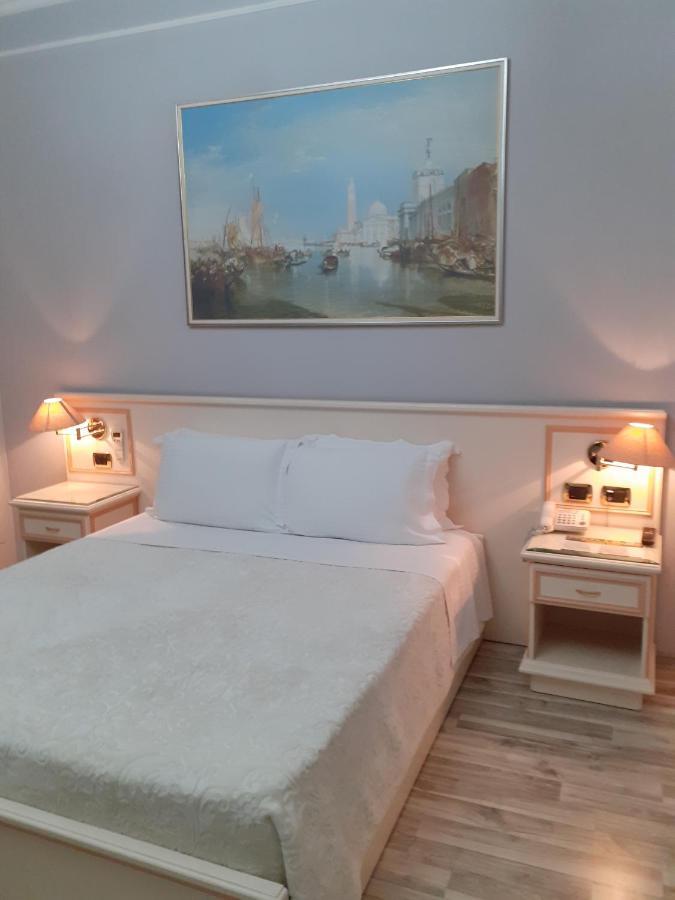 Hotel Guri Elbasan Dış mekan fotoğraf