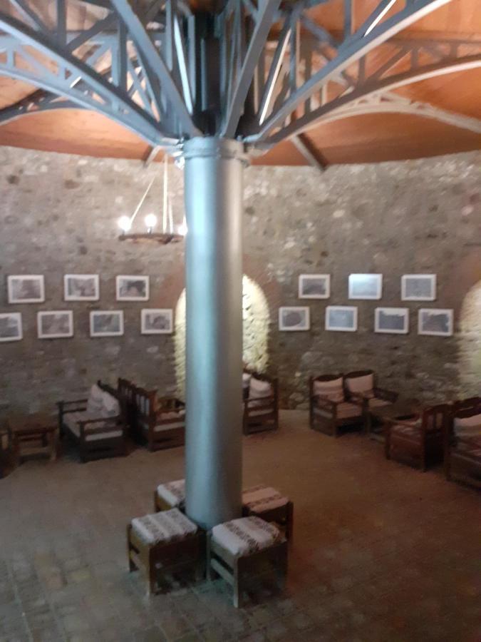 Hotel Guri Elbasan Dış mekan fotoğraf