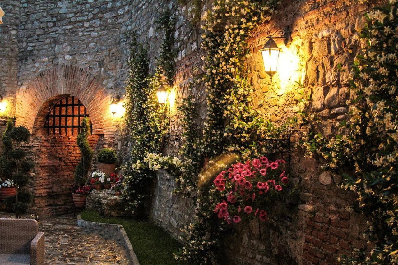Hotel Guri Elbasan Dış mekan fotoğraf