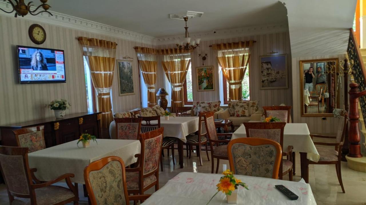 Hotel Guri Elbasan Oda fotoğraf